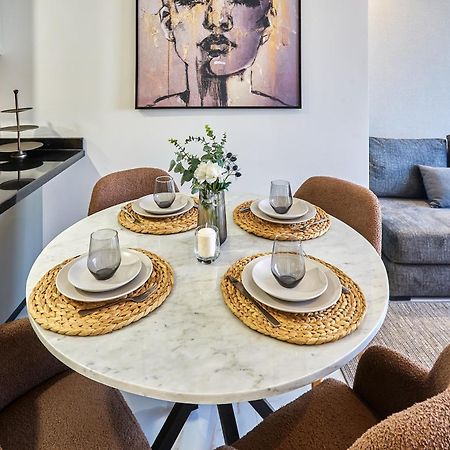 Sleek And Modern 2-Bed Unit In Downtown Casa Apartamento Casablanca Exterior foto