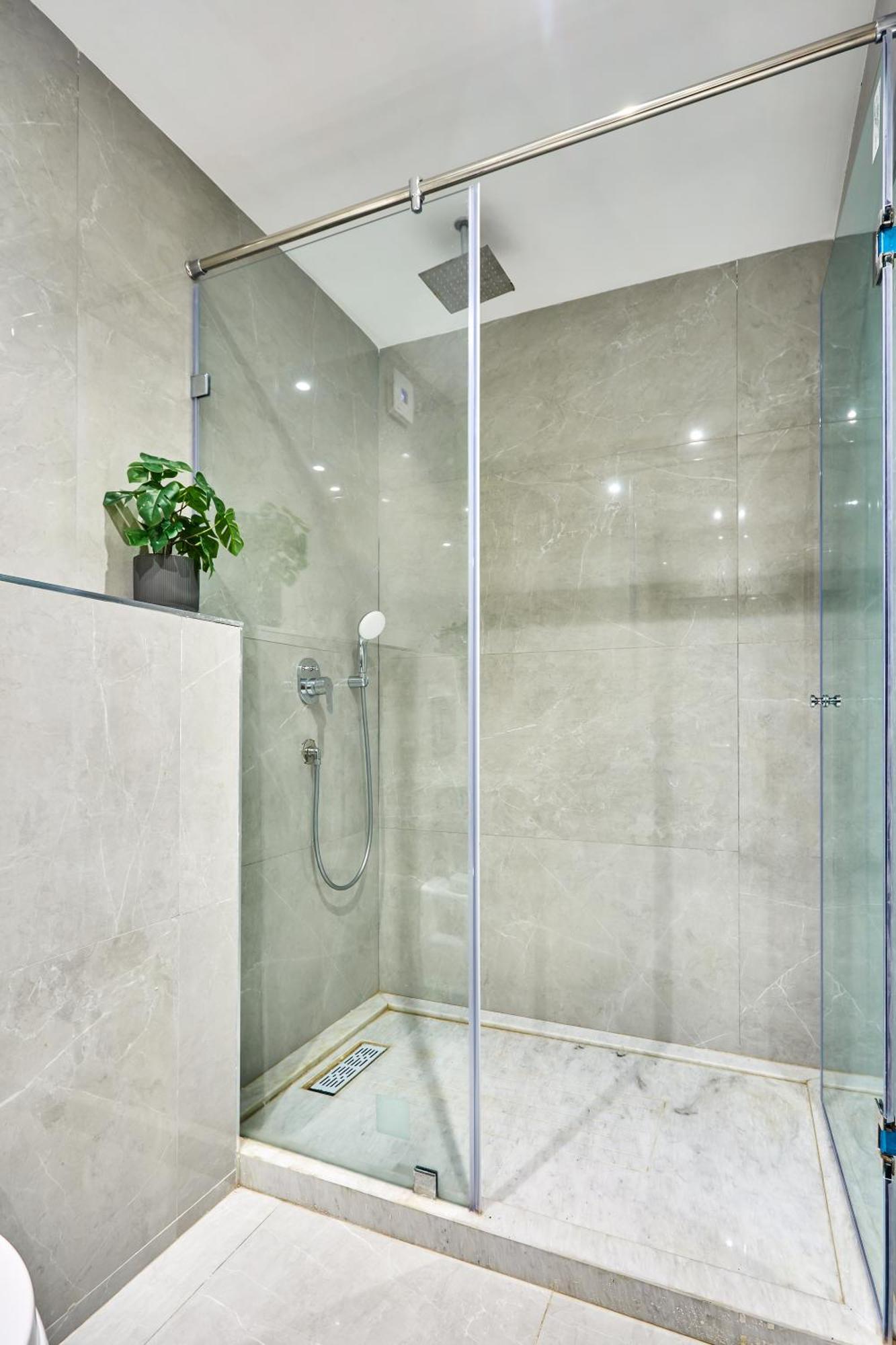Sleek And Modern 2-Bed Unit In Downtown Casa Apartamento Casablanca Exterior foto