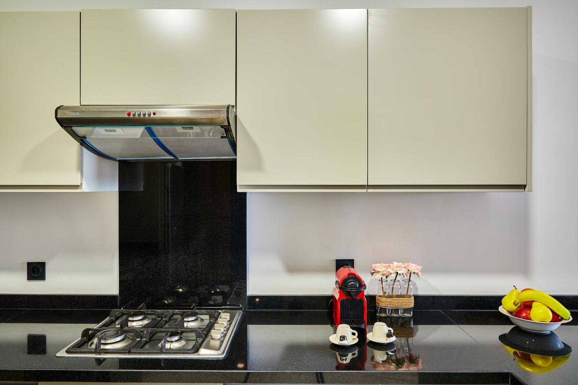 Sleek And Modern 2-Bed Unit In Downtown Casa Apartamento Casablanca Exterior foto